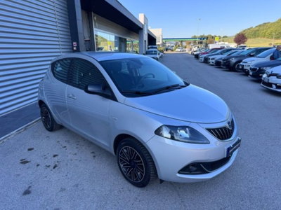 Lancia Ypsilon 1.0 FireFly 5 porte S&S Hybrid Ecochic Gold (3)