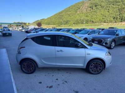 Lancia Ypsilon 1.0 FireFly 5 porte S&S Hybrid Ecochic Gold (4)