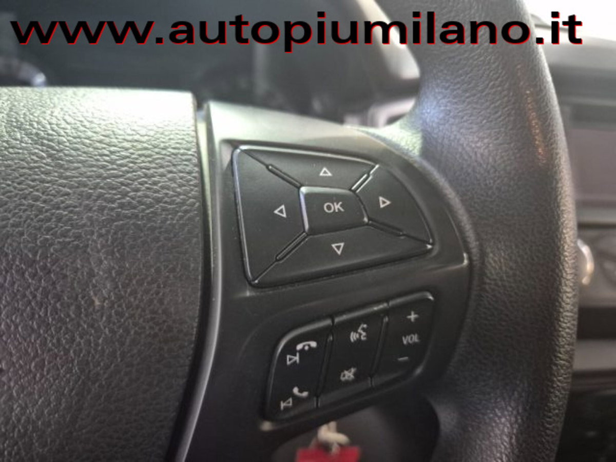 Ford Ranger Pick-up Ranger 2.0 TDCi DC XLT 5 posti (12)