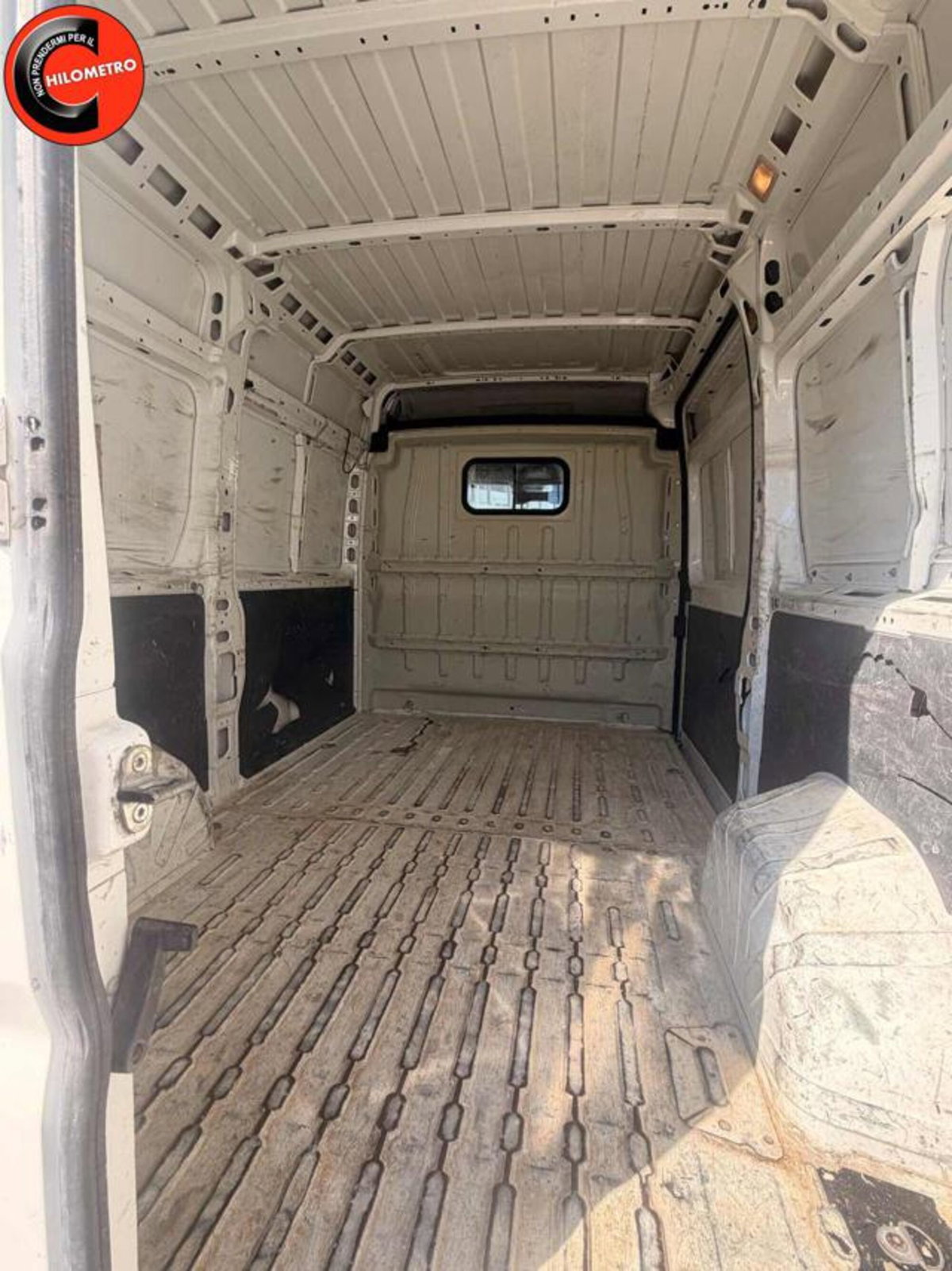 Peugeot Boxer Furgone 330 2.2 HDi/130CV FAP PM-TM Furgone (9)