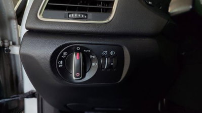 Audi Q3 2.0 TDI 177 CV quattro Business (10)