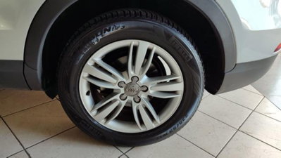 Audi Q3 2.0 TDI 177 CV quattro Business (5)