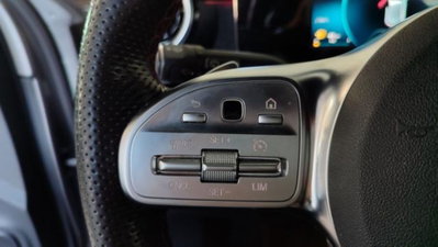 Mercedes-Benz Classe A 220 d AMG Line Premium Plus auto (10)
