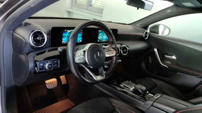 Mercedes-Benz Classe A 220 d AMG Line Premium Plus auto (5)