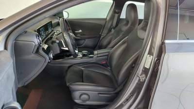 Mercedes-Benz Classe A 220 d AMG Line Premium Plus auto (6)