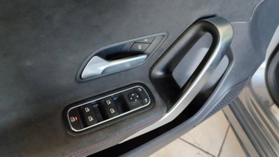 Mercedes-Benz Classe A 220 d AMG Line Premium Plus auto (7)