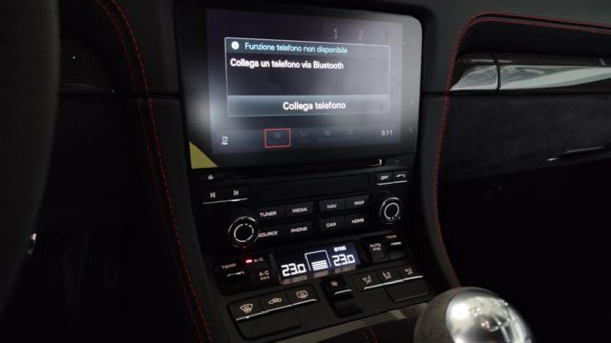 Porsche 718 Cayman  Cayman 4.0 GT4 (11)