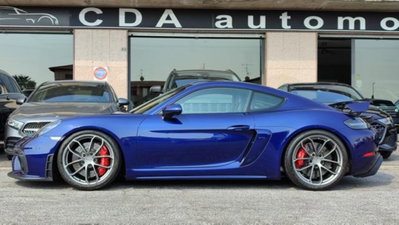 Porsche 718 Cayman  Cayman 4.0 GT4 (3)