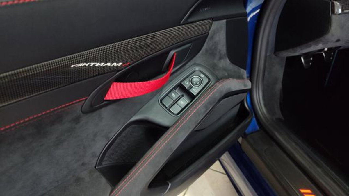 Porsche 718 Cayman  Cayman 4.0 GT4 (8)