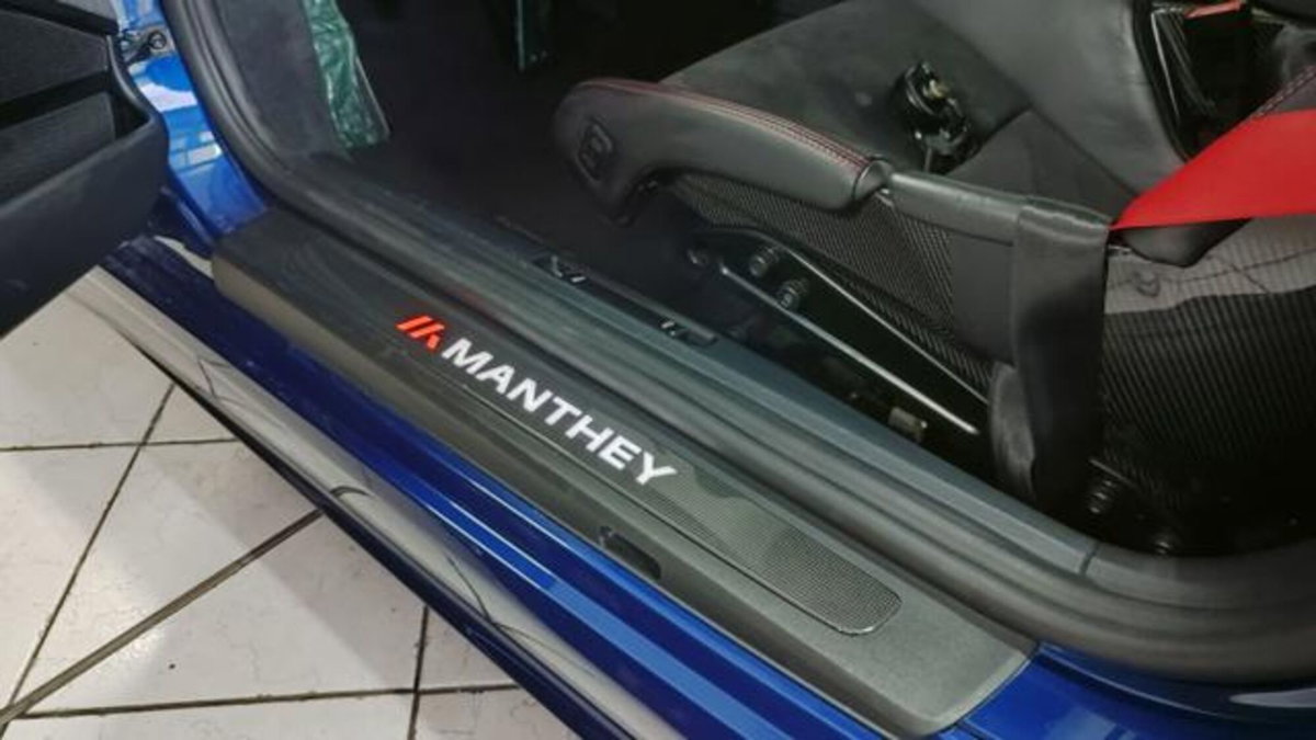 Porsche 718 Cayman  Cayman 4.0 GT4 (9)