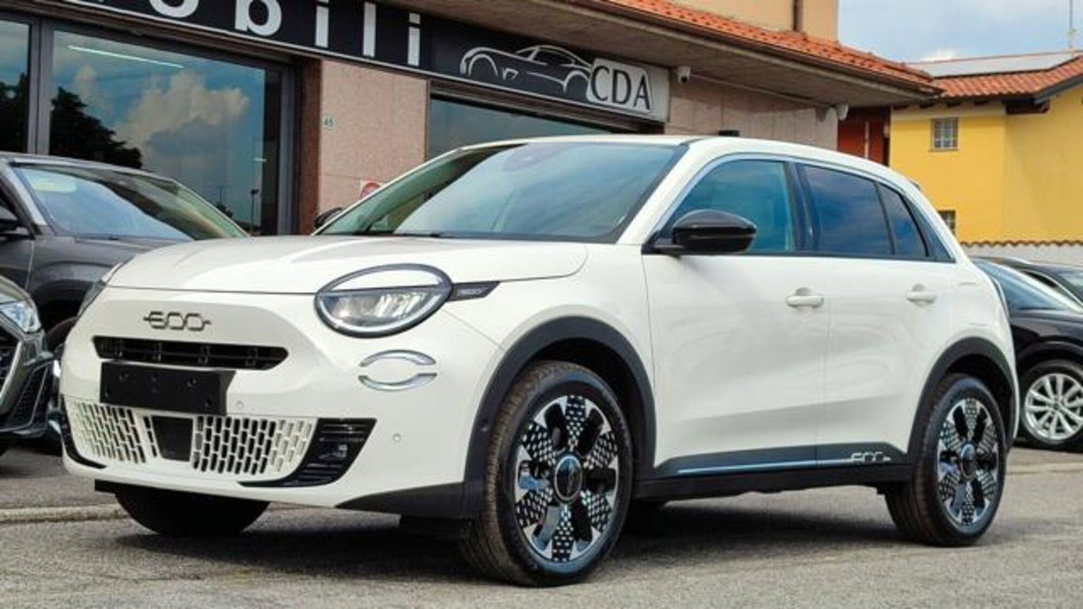 Fiat 600 1.2 hybrid La Prima 110cv auto