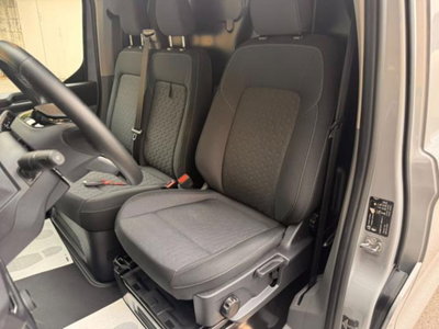 Ford Transit Custom Furgone 320 2.0 ecoblue 136cv Titanium L1H1 A8 (11)