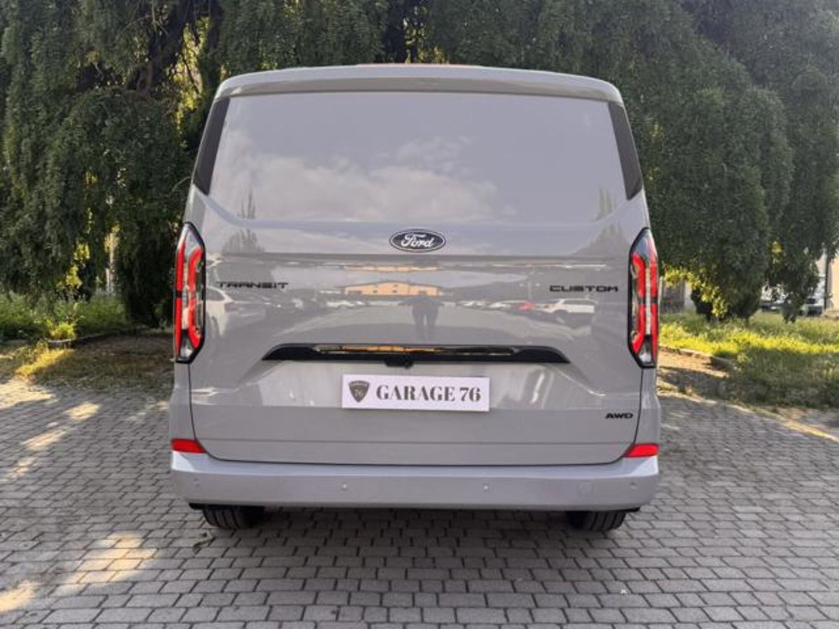 Ford Transit Custom Furgone 320 2.0 ecoblue 136cv Titanium L1H1 A8 (2)
