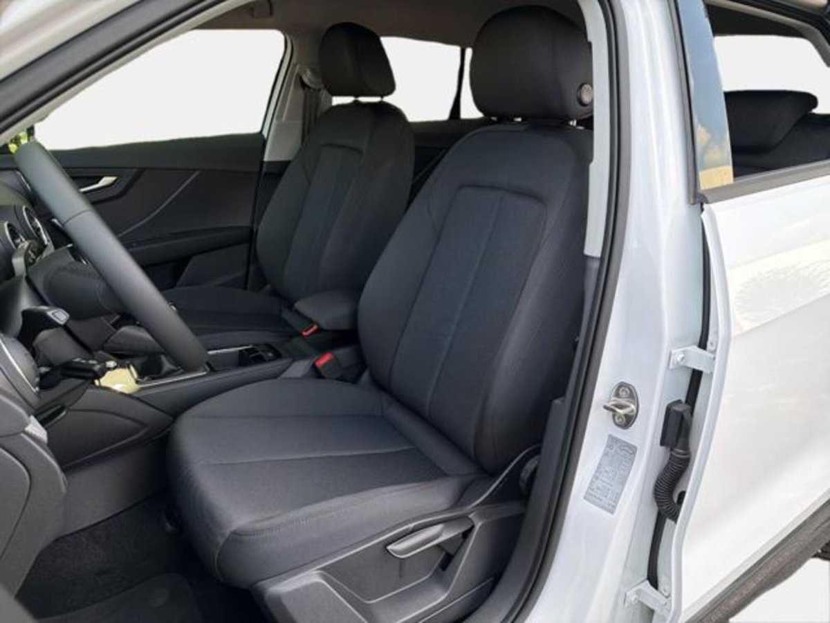 Audi Q2 35 1.5 tfsi Business Advanced s-tronic (11)