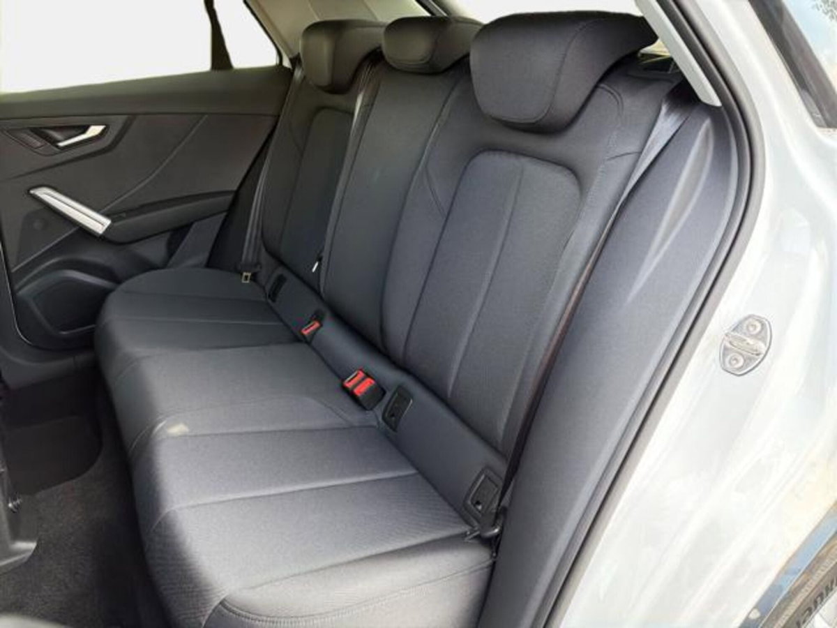 Audi Q2 35 1.5 tfsi Business Advanced s-tronic (12)