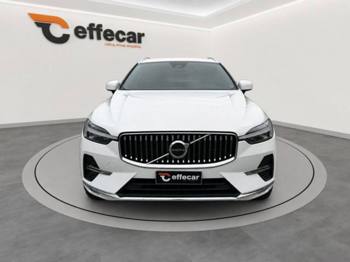 Volvo XC60 T6 Recharge AWD Plug-in Hybrid Inscription (2)