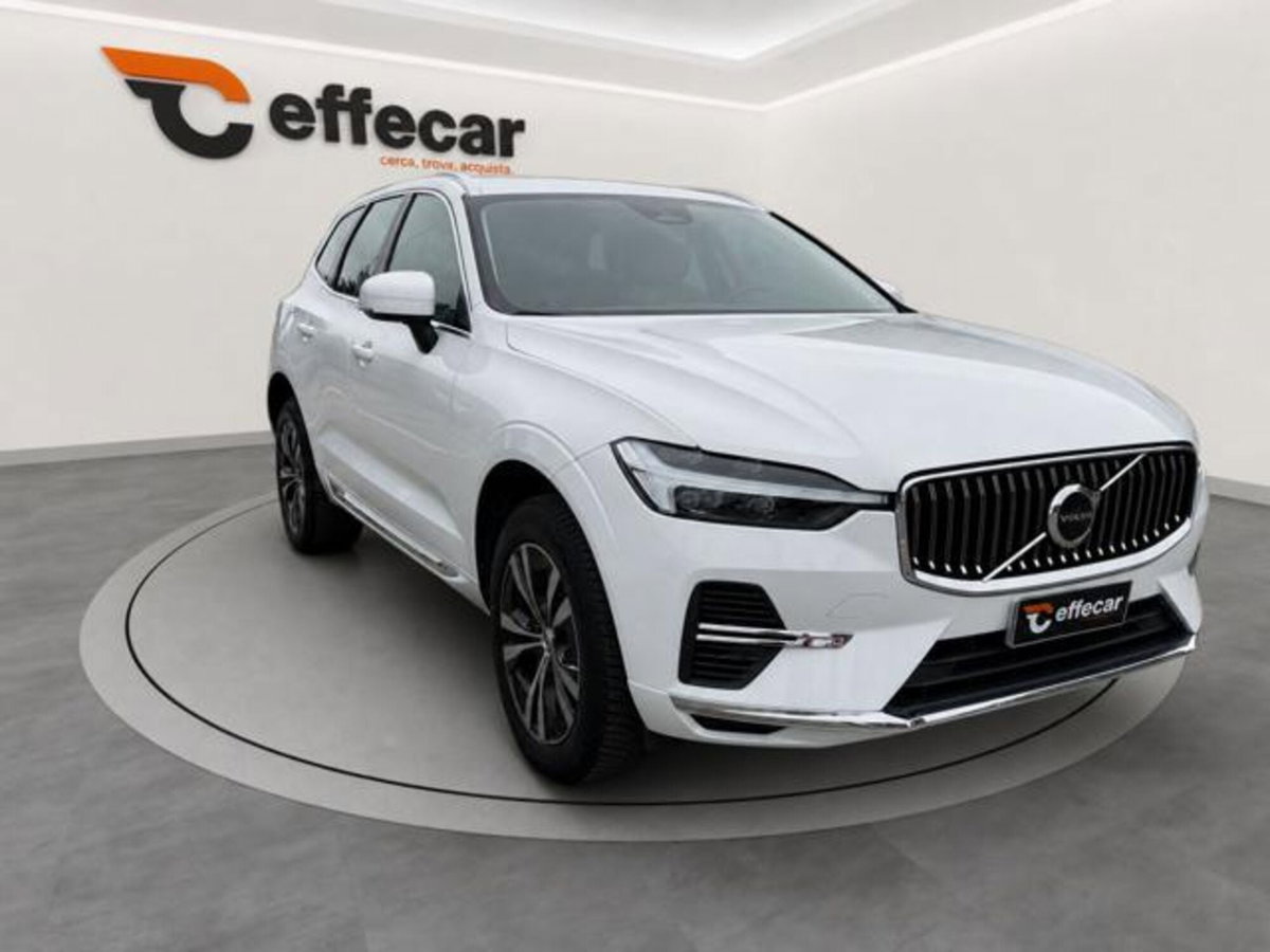 Volvo XC60 T6 Recharge AWD Plug-in Hybrid Inscription (3)