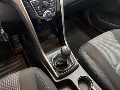 Hyundai i30 1.4 CRDi 5p. Classic (11)