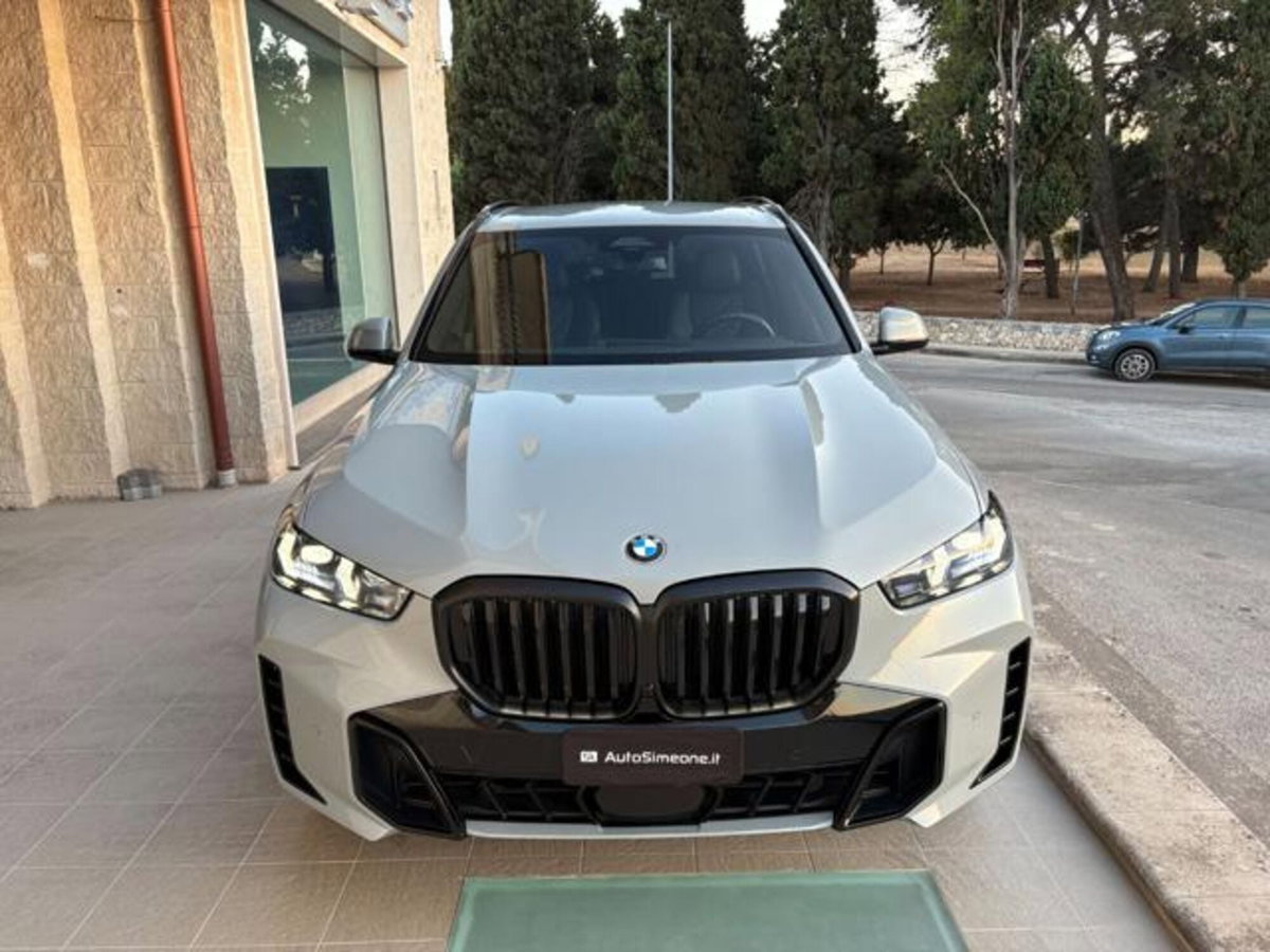 BMW X5 xDrive30d 48V Msport (2)