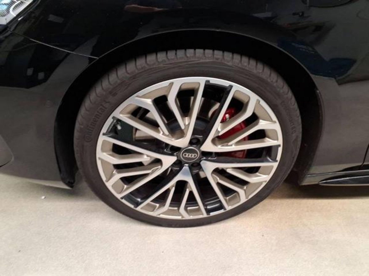 Audi A6 Avant 3.0 tdi mhev + S line edition quattro 299cv s-tronic (9)