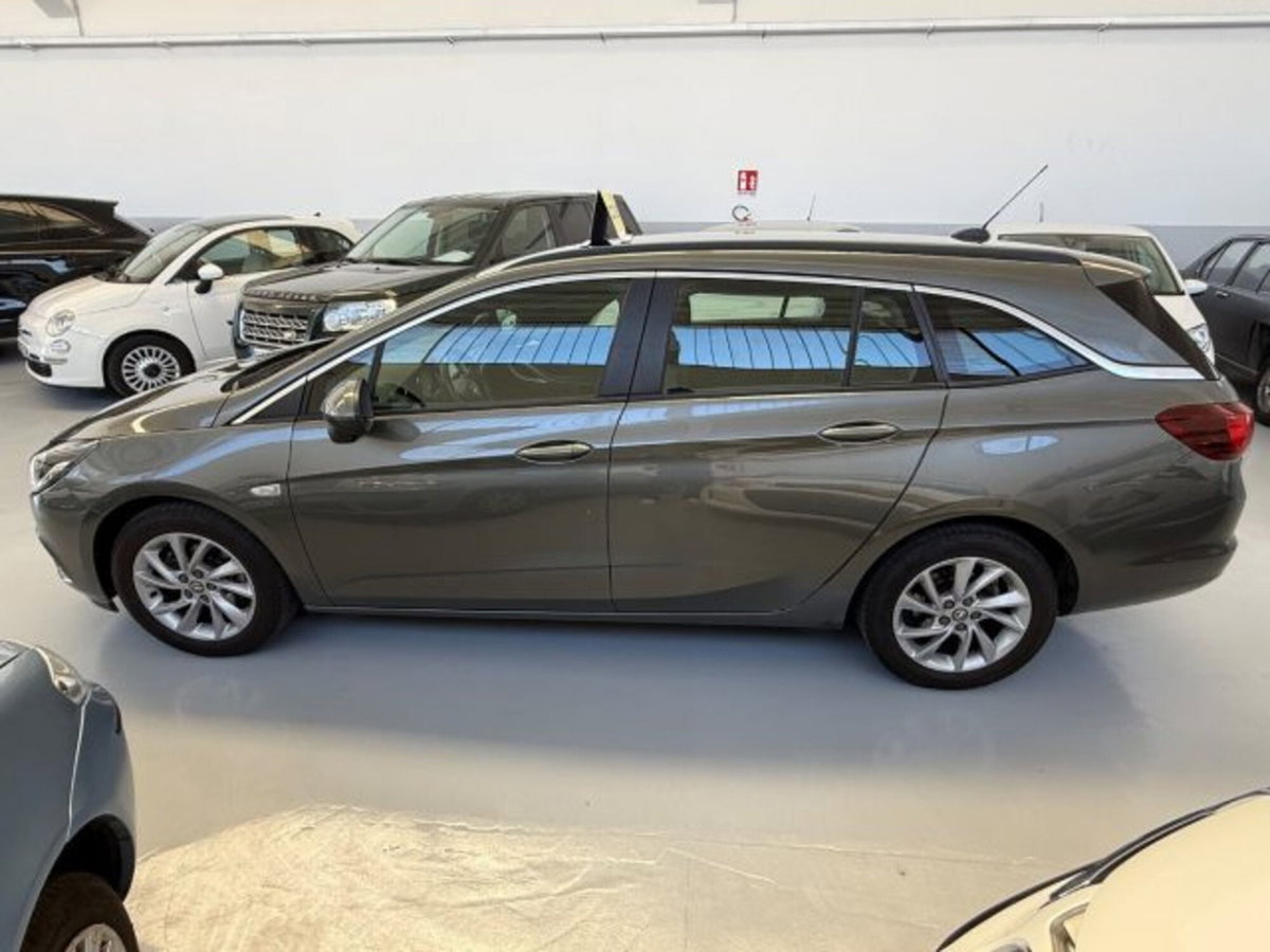 Opel Astra Station Wagon 1.6 CDTi 110CV Start&Stop Sports Business (8)