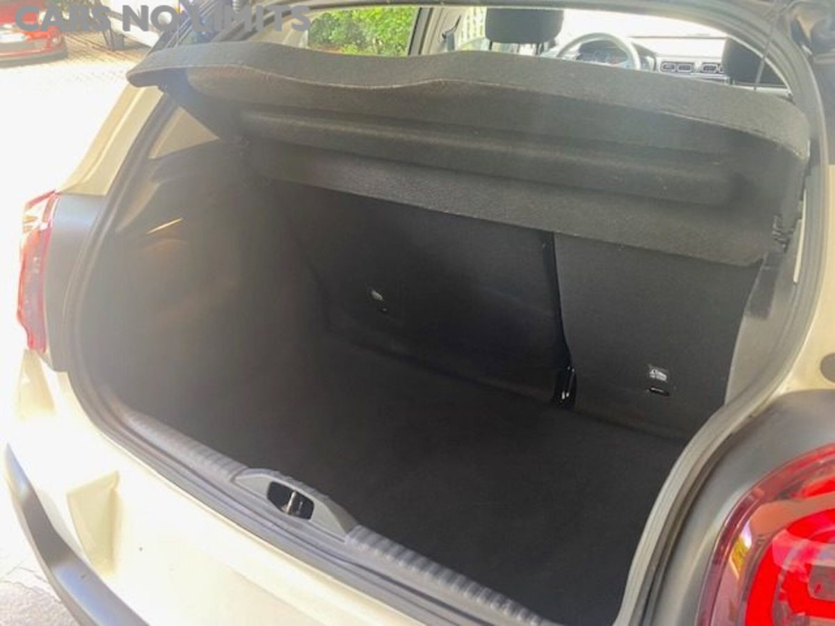 Citroen C3 PureTech 110 S&S EAT6 Shine (18)