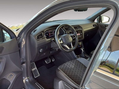 Volkswagen Tiguan 2.0 BiTDI SCR DSG 4MOTION Executive R-Line BMT (5)