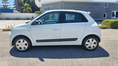 Renault Twingo 1.0 SCe Live (8)
