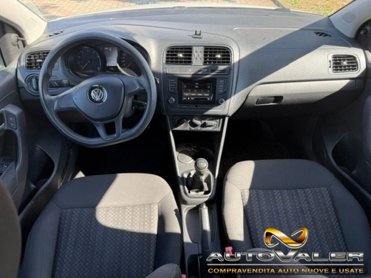 Volkswagen Polo 1.0 MPI 5p. Trendline (10)