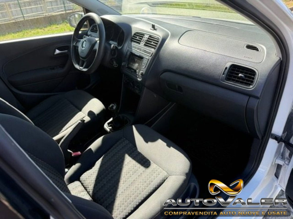 Volkswagen Polo 1.0 MPI 5p. Trendline (11)