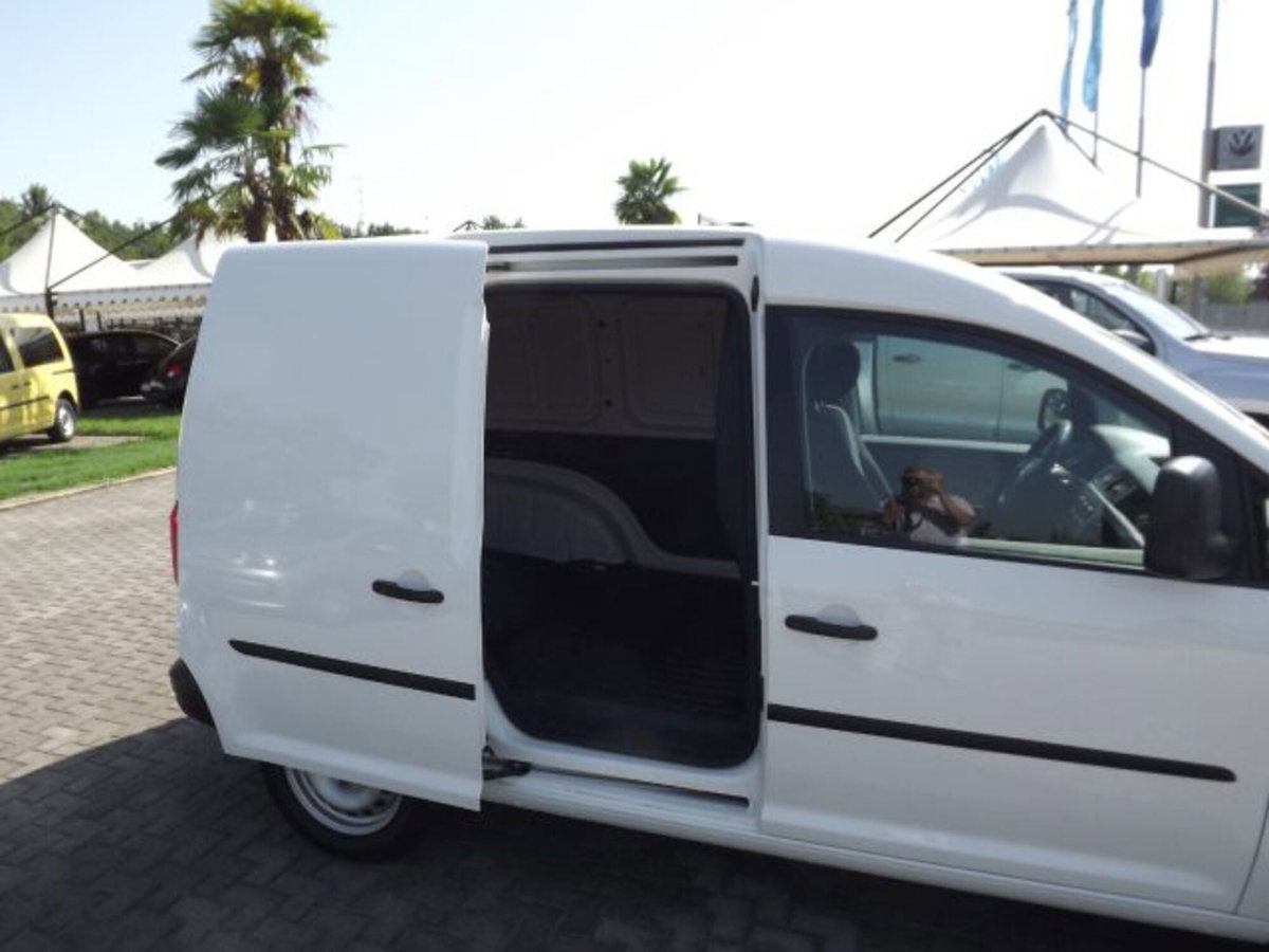 Volkswagen Veicoli Commerciali Caddy 2.0 TDI 102 CV Kombi Business (8)