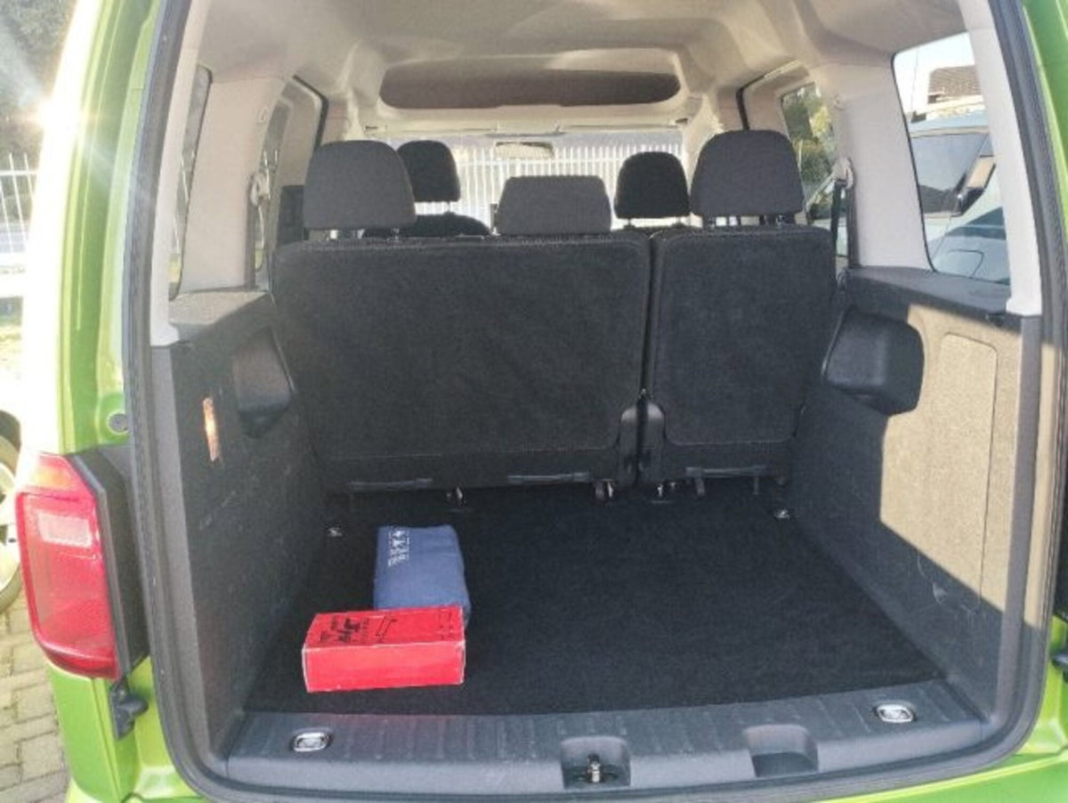 Volkswagen Caddy 2.0 TDI 102 CV Trendline (8)
