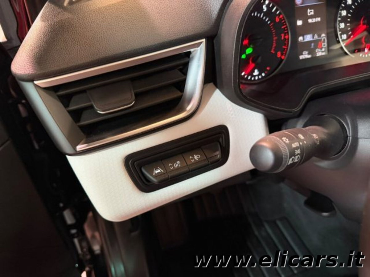 Renault Clio SCe 65 CV 5 porte Life (18)