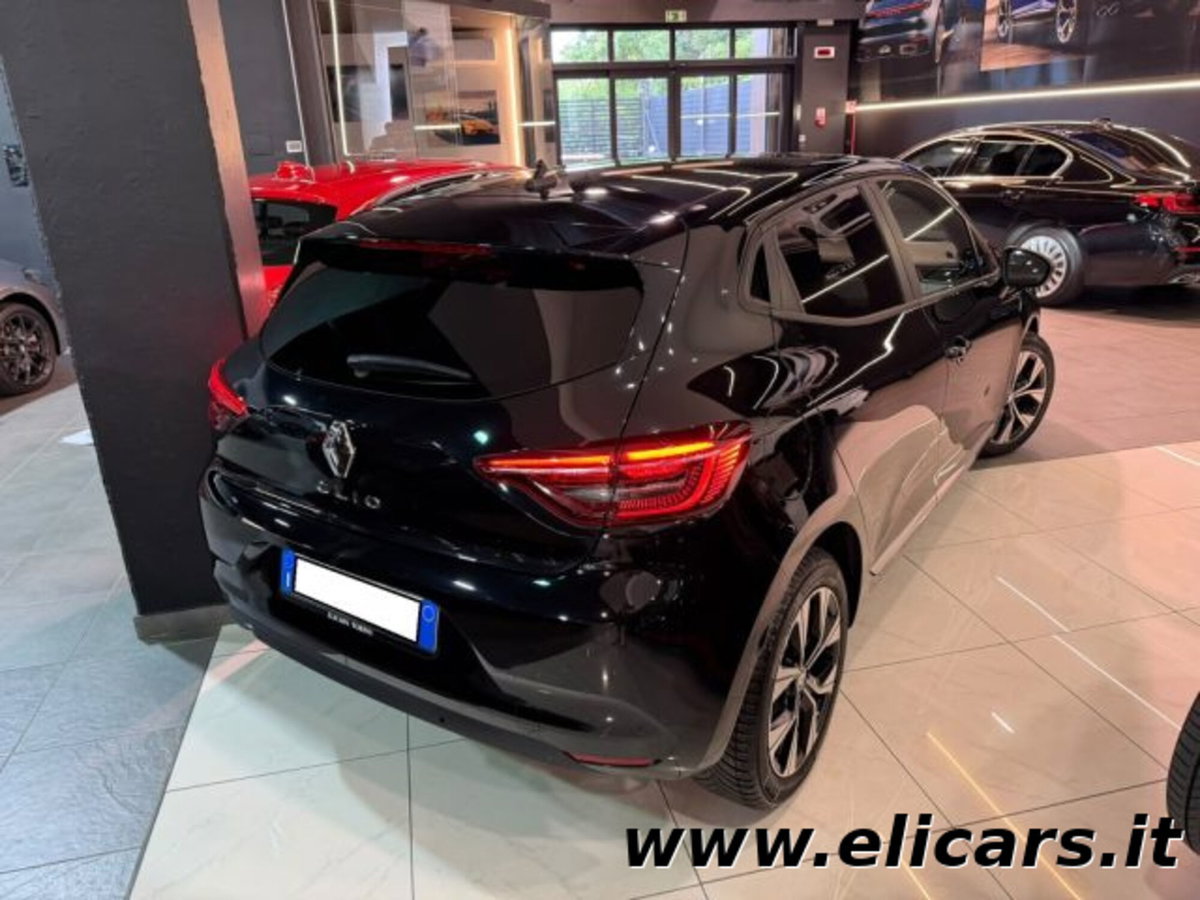 Renault Clio SCe 65 CV 5 porte Life (4)