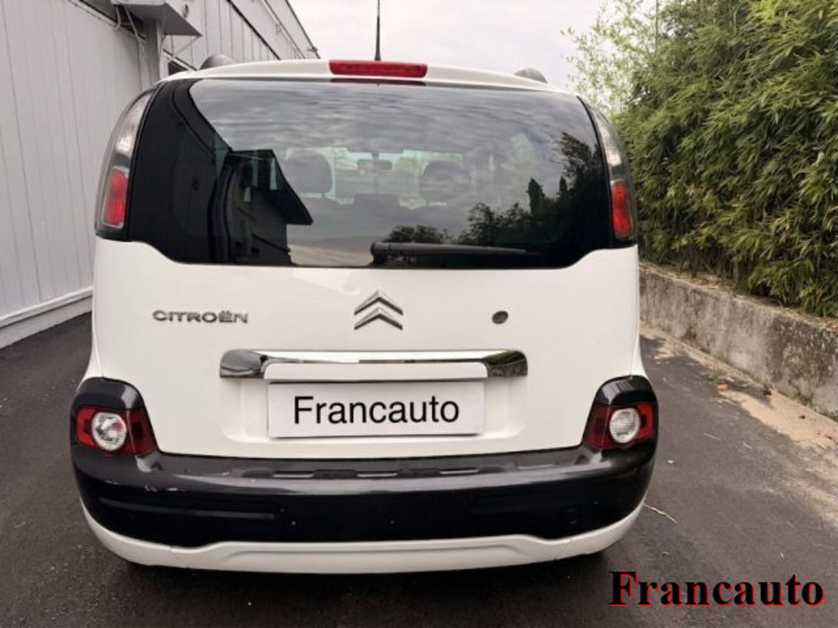 Citroen C3 Picasso 1.6 VTi 120 Exclusive Style (4)