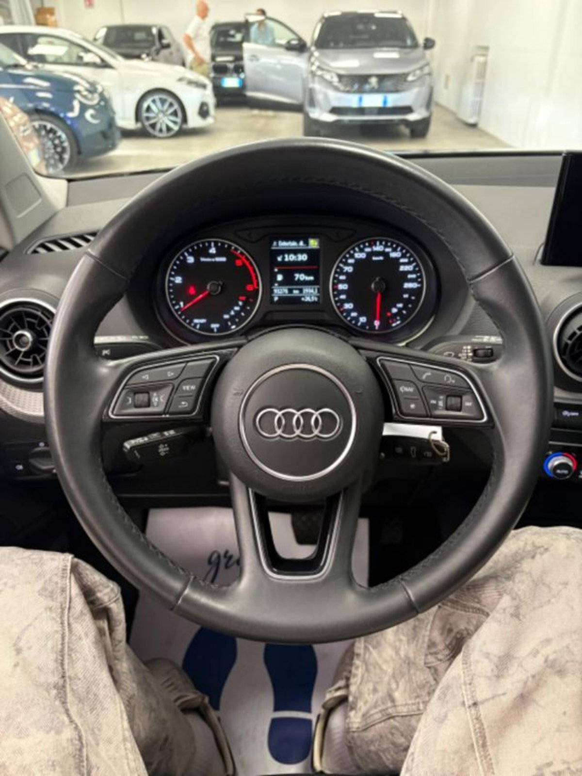 Audi Q2 Q2 30 TDI S tronic Business (9)