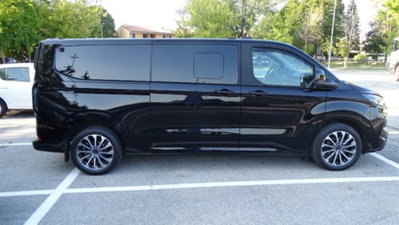 Ford Tourneo Custom 320 2.0 EcoBlue 170CV aut. PC Titanium (8)