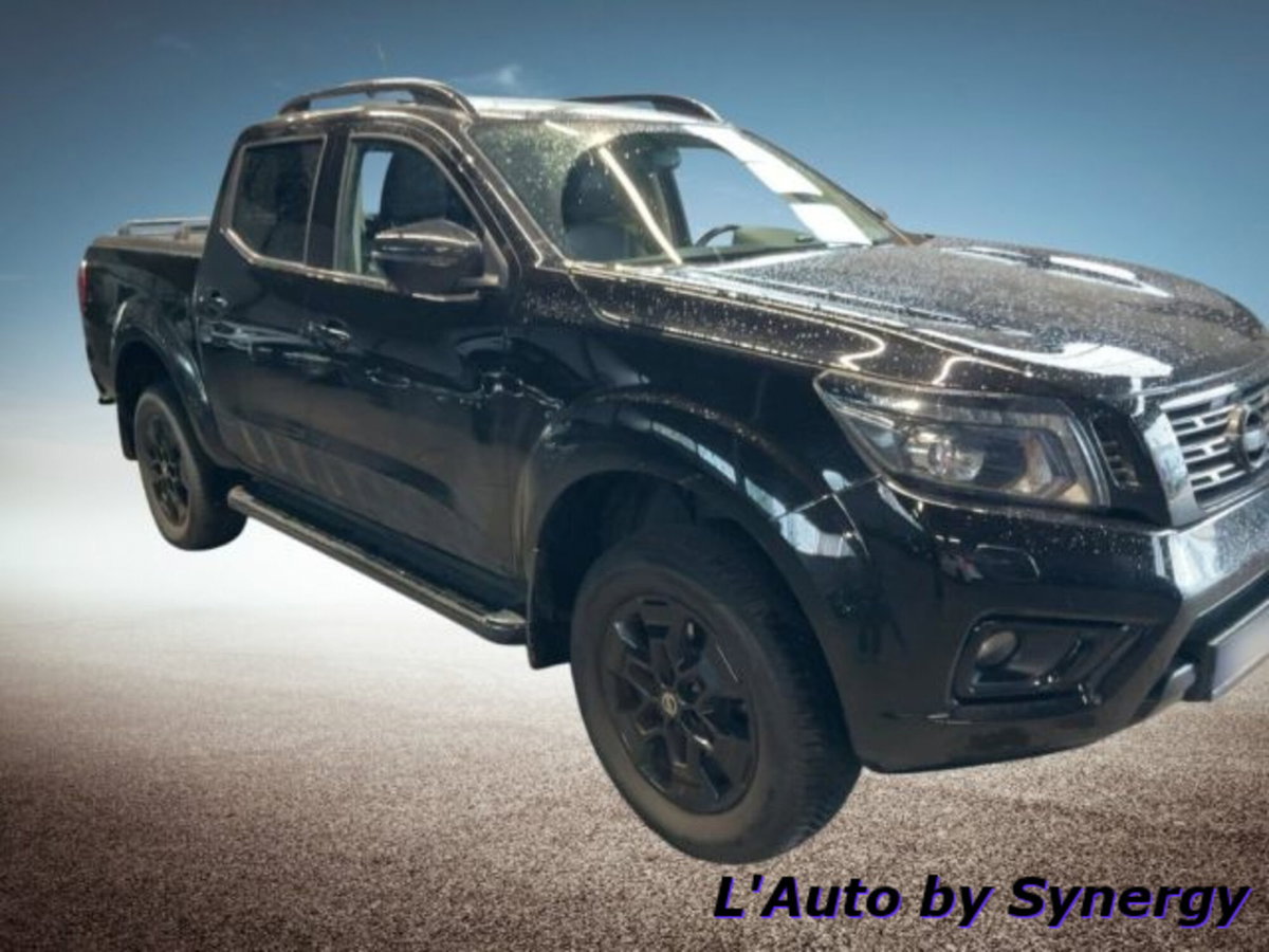Nissan Navara 2.3 dCi 190 CV 7AT 4WD Double Cab N-Guard (6)