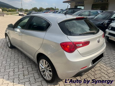 Alfa Romeo Giulietta 1.6 JTDm Super 120cv (4)