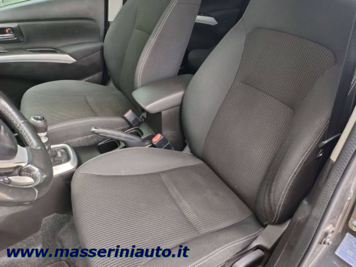 Suzuki S-Cross 1.4h Top+ 2wd (15)