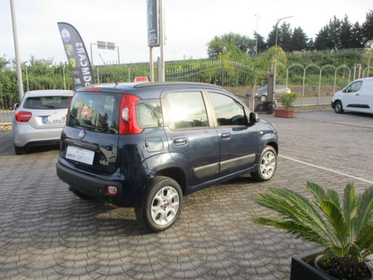 Fiat Panda 0.9 TwinAir Turbo Natural Power Lounge (6)
