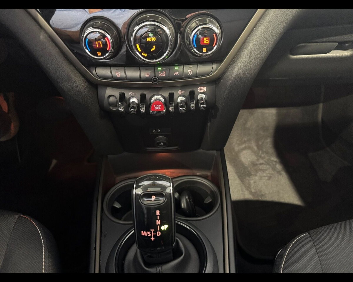 MINI Mini Countryman 2.0 Cooper D Hype Countryman (15)