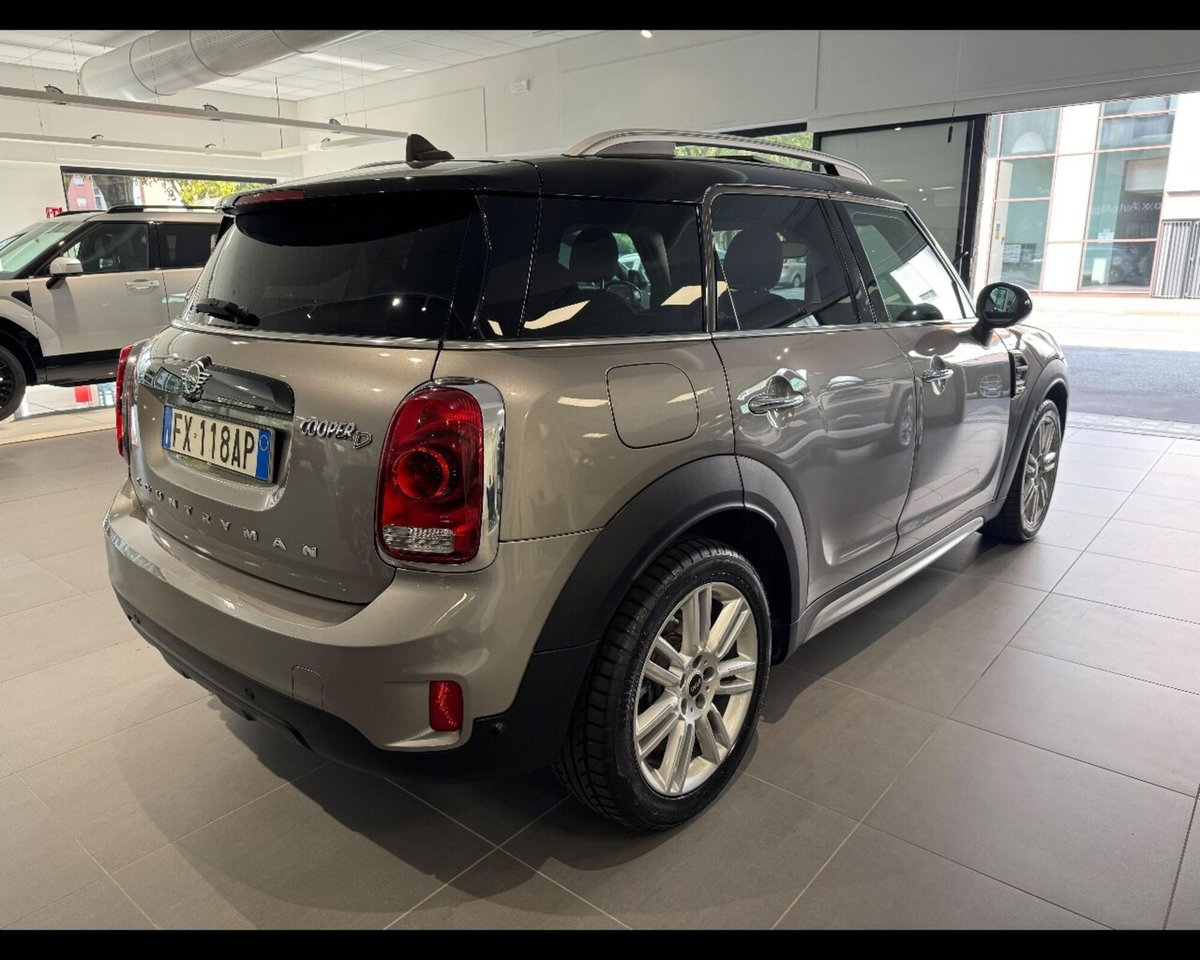 MINI Mini Countryman 2.0 Cooper D Hype Countryman (2)