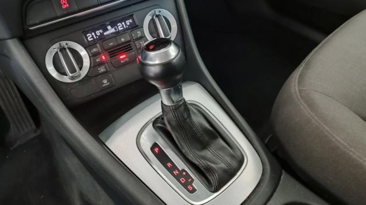Audi Q3 2.0 TDI 177 CV quattro Business (15)