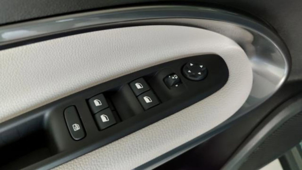 Fiat 600 1.2 hybrid La Prima 110cv auto (15)