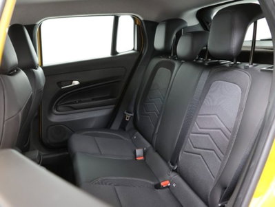 Jeep Avenger 1.2 turbo Altitude fwd 100cv (10)