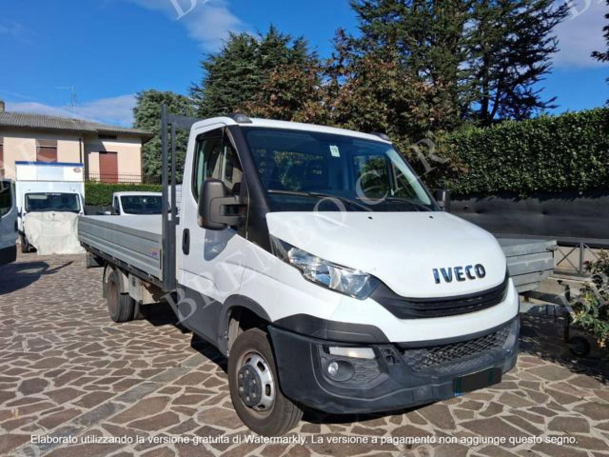 Iveco Daily Telaio 35C14SA8 BTor 2.3HPT PLM-RG Cabinato Hi-Matic