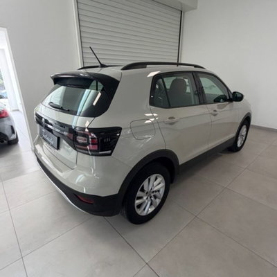 Volkswagen T-Cross 1.0 TSI Style BMT (8)