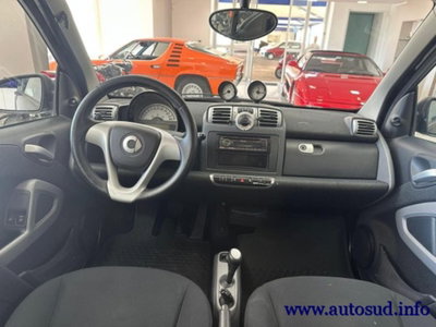 smart Fortwo 1000 52 kW MHD coupé pulse (13)
