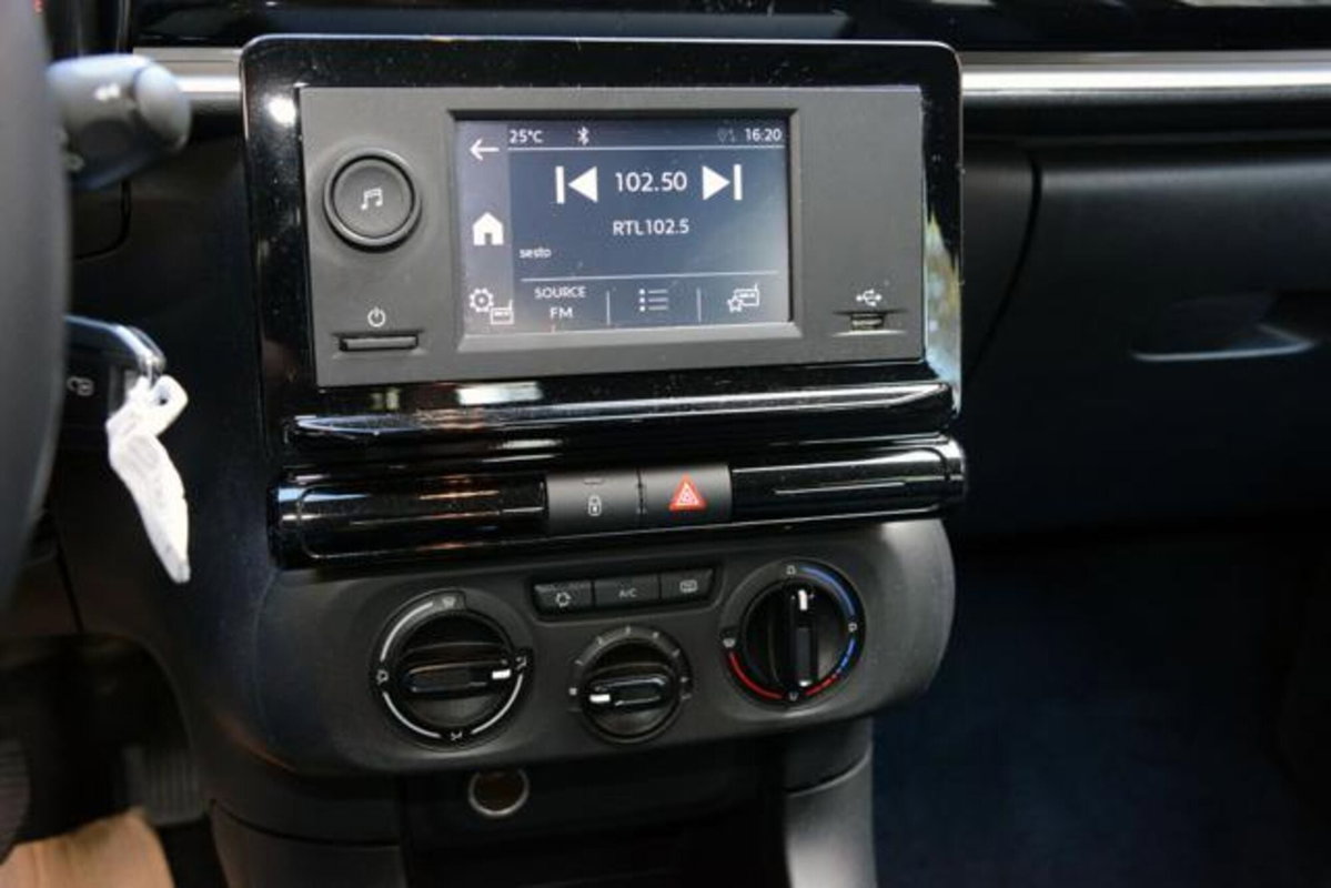Citroen C3 1.2 puretech You s&s 83cv neopatentati (16)
